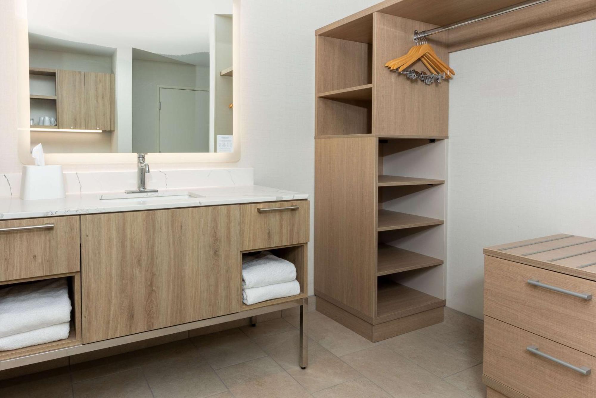 Homewood Suites By Hilton Cypress Orange County Bagian luar foto